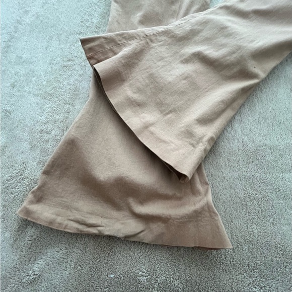 D&G Classic Beige Trousers - Picture 6 of 8